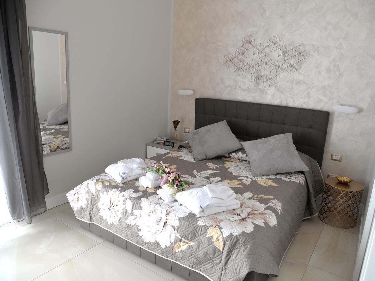 טאראנטו Casa Felice Suite Room מראה חיצוני תמונה